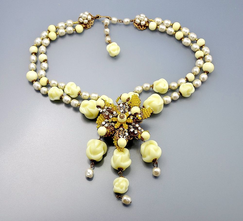 Miriam Haskell vintage glass bead, faux pearl & paste necklace from
